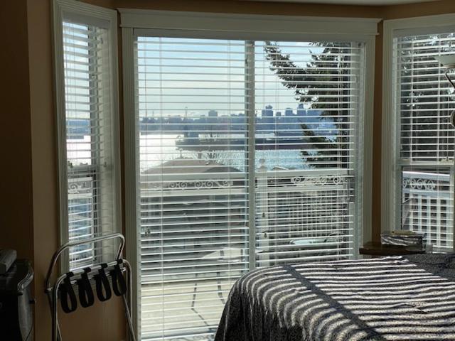 Ocean Breeze Executive Bed And Breakfast Βόρειο Βανκούβερ Εξωτερικό φωτογραφία